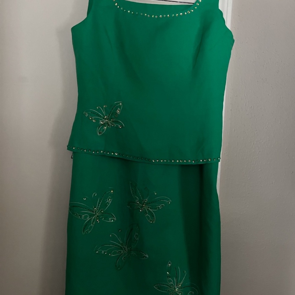 Jessica Howard 2 Piece Kelly Green Top and Long Skirt, Size 12 - Picture 5 of 7